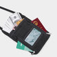 Pochette grise avec plusieurs compartiments visibles