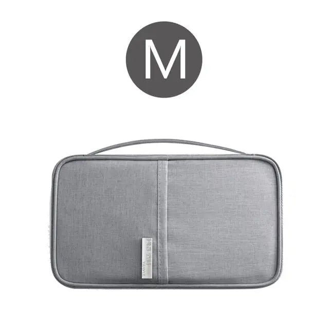 Portefeuille de voyage gris taille M, compartiments pour cartes et billets