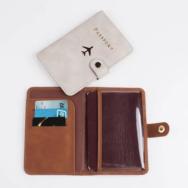Portefeuille ouvert montrant emplacement pour passeport