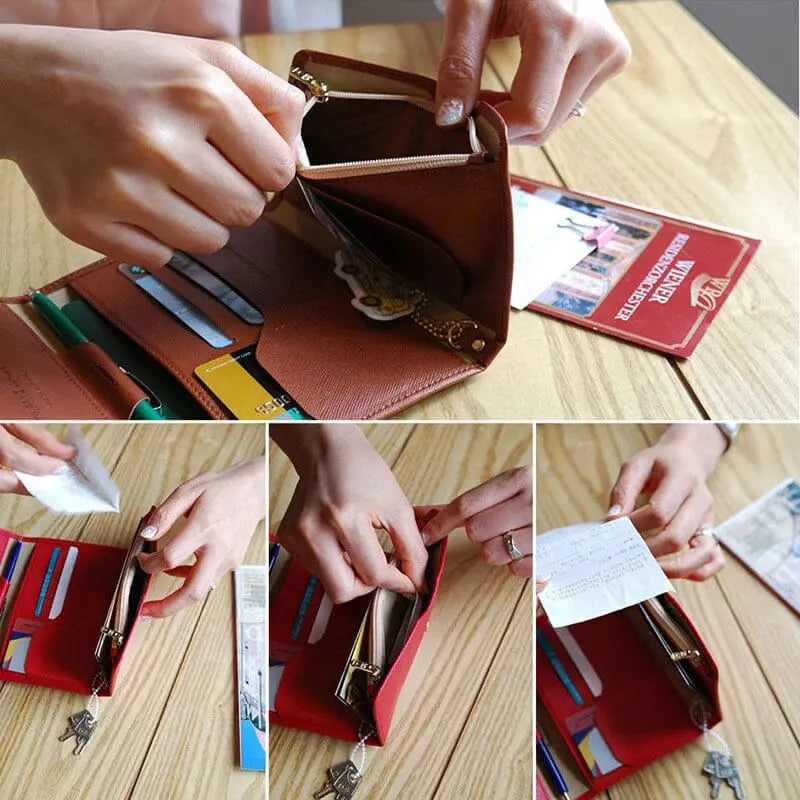 Portefeuille de voyage avec stylo et clés rangés à l'intérieur