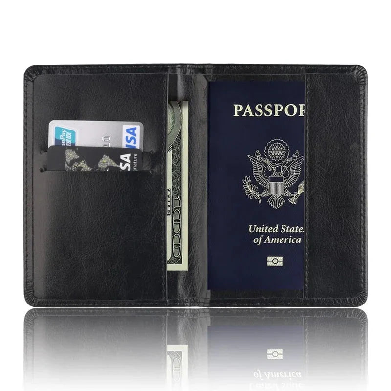 Portefeuille en PU ouvert montrant compartiments pour passeport et cartes