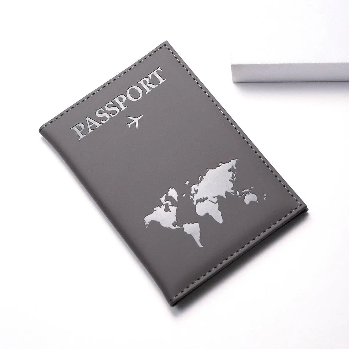 Étui de passeport anthracite avec motif mappemonde