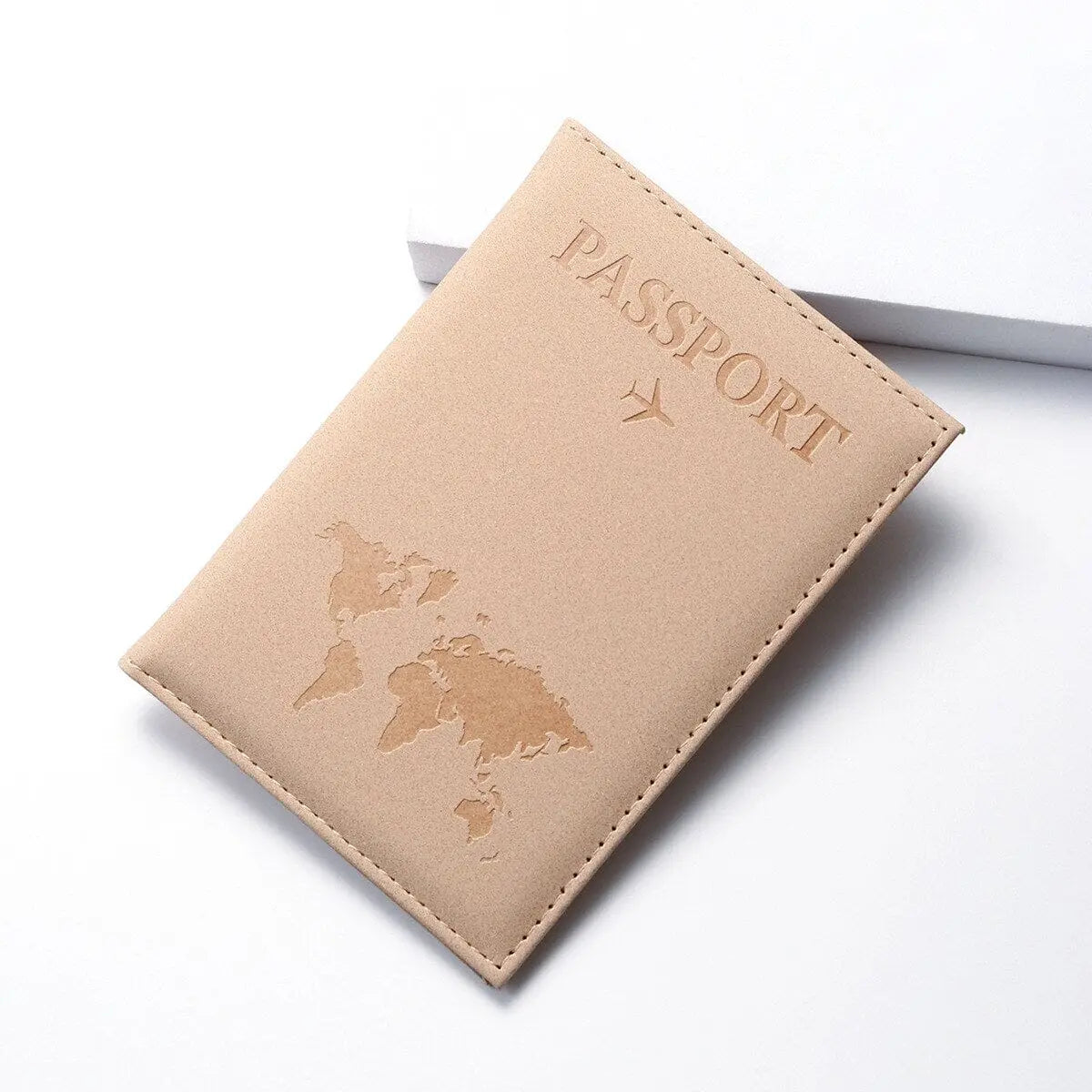 Étui beige avec motif mappemonde et compartiments internes