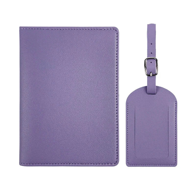 Protège passeport violet avec étiquette valise personnalisable