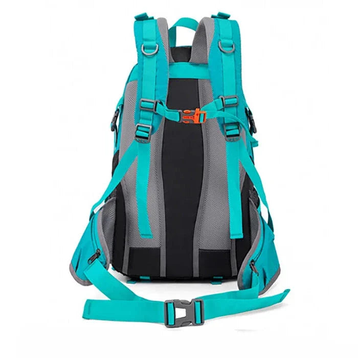 Sac à dos ouvert montrant l'intérieur spacieux et organisé