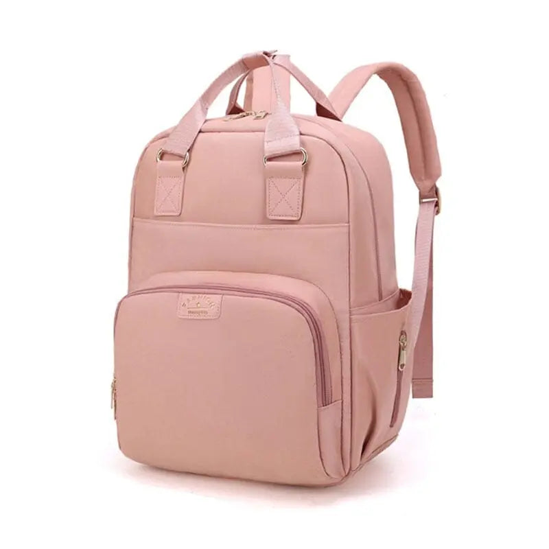 Sac à dos posé sur une table, montrant sa taille compacte