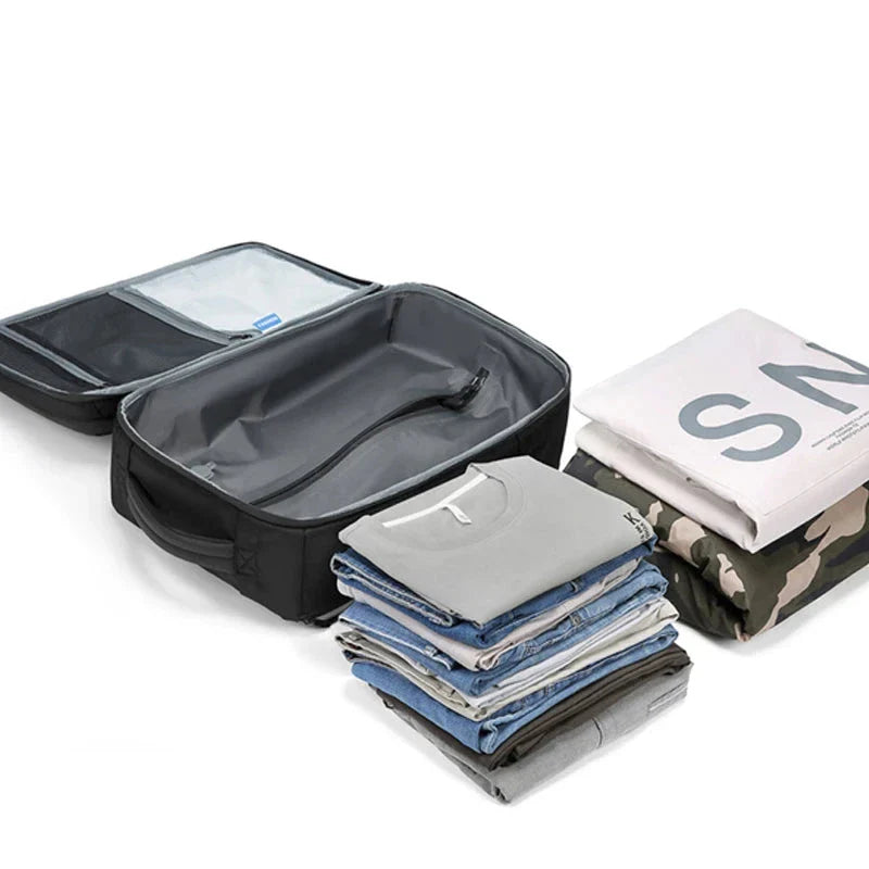 Compartiments internes du sac à dos pour une organisation optimale