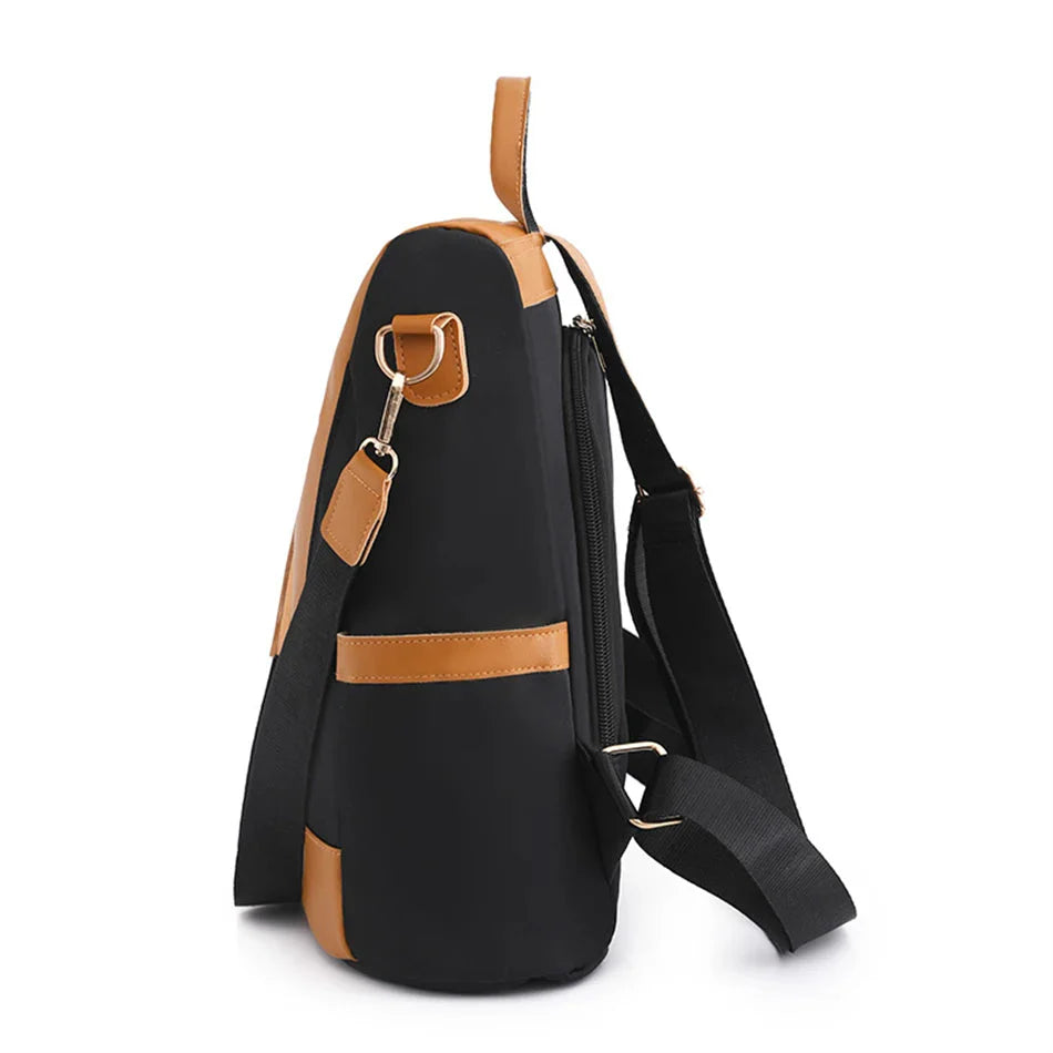 Poche avant du sac à dos antivol pour petits objets