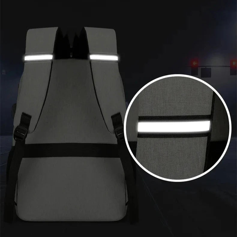 Sac à dos avec bretelles réglables et tissu résistant