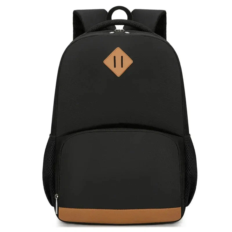 Sac à dos noir avec détails marron élégants