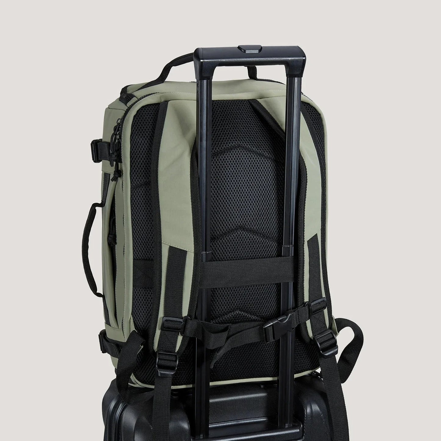 Sac à dos avec poches latérales pour accessoires