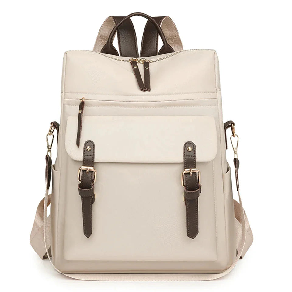 Vue de profil du sac à dos en nylon déperlant