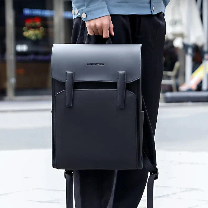 Compartiment intérieur pour ordinateur portable et accessoires