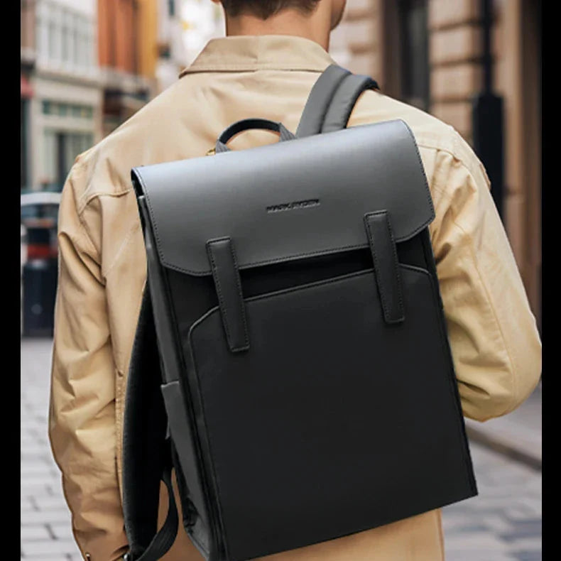 Sac à dos imperméable avec fermeture magnétique sécurisée