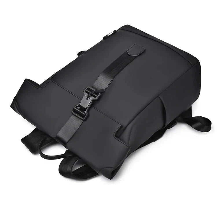 Sac à dos imperméable avec poche antivol discrète au dos