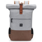 Sac à dos roll-top en coloris gris, en vue latérale