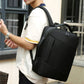 Sac à dos convertible porté en mode sacoche par une poignée latérale