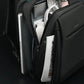 Vue arrière du sac à dos avec sangle pour valise