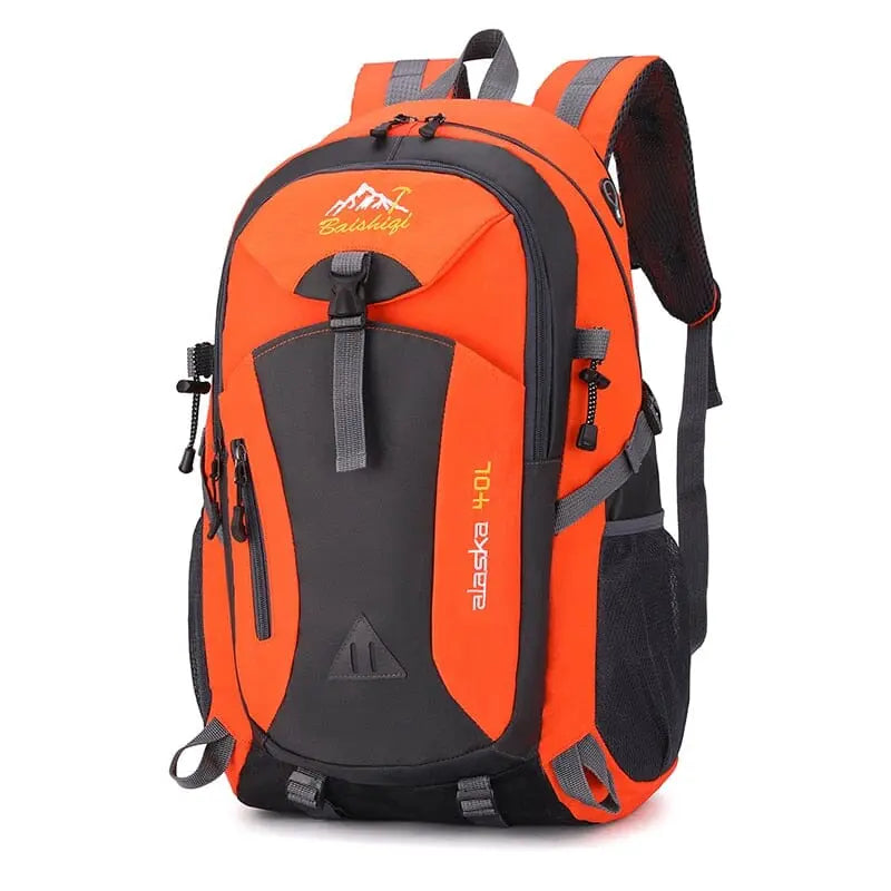 Sac à dos 40L en orange, parfait pour les voyages