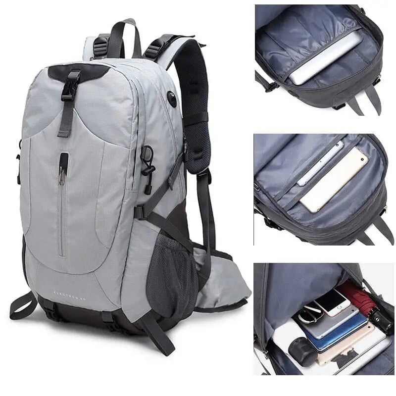 Vue de face du sac à dos de randonnée 40L avec multiples poches
