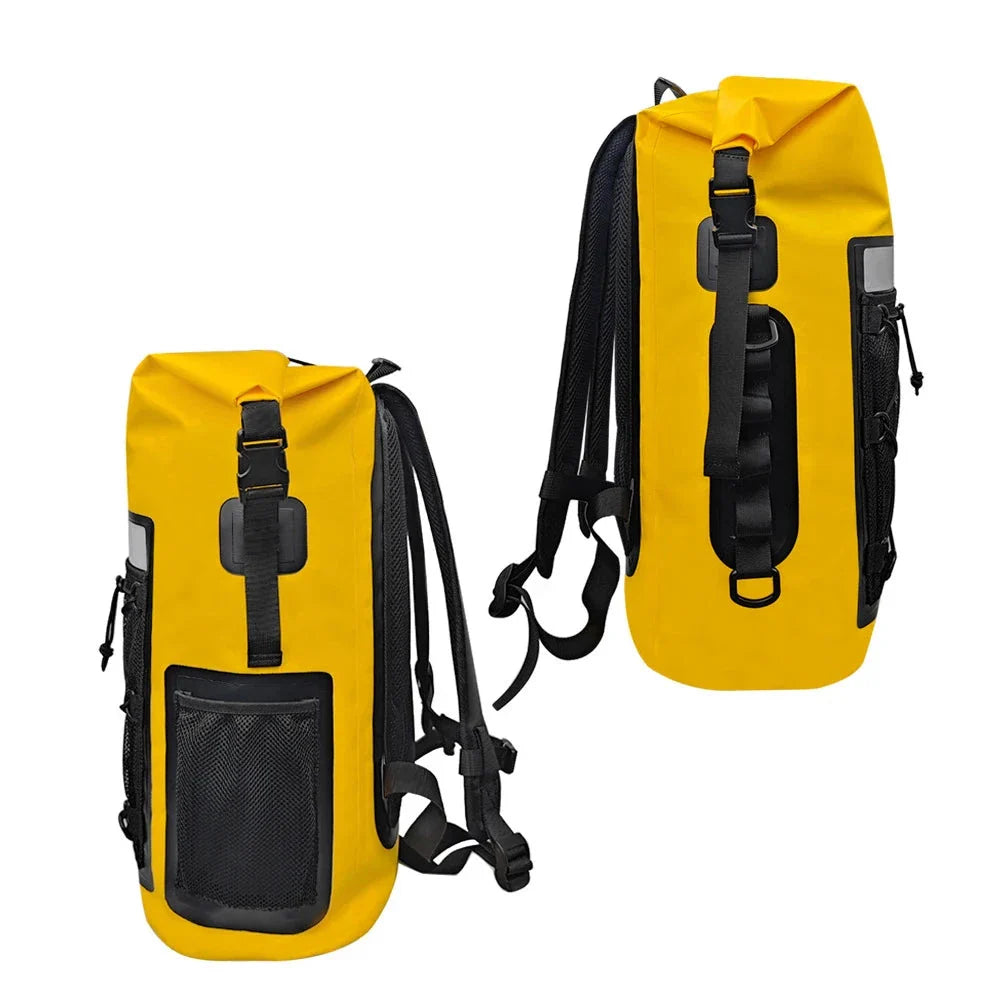 Vue de côté du sac à dos en PVC ultra-résistant