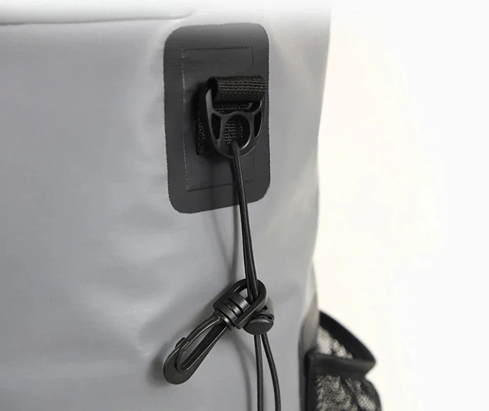 Sac à dos ouvert montrant le grand compartiment intérieur