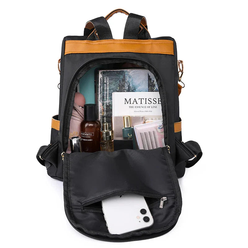 Vue de face du sac à dos antivol avec poche avant