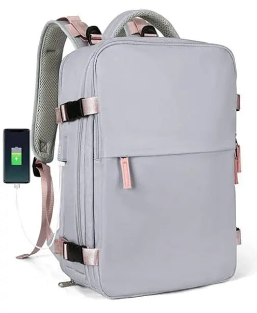 Sac à dos ouvert révélant le compartiment principal spacieux