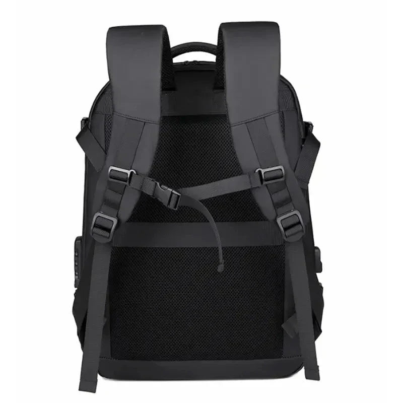 Sac à dos rigide avec poche pour tablette visible
