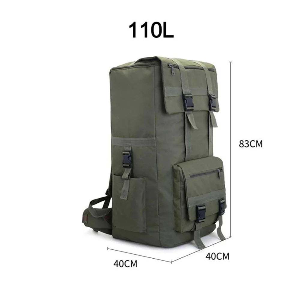 Détail des compartiments du sac à dos de trekking