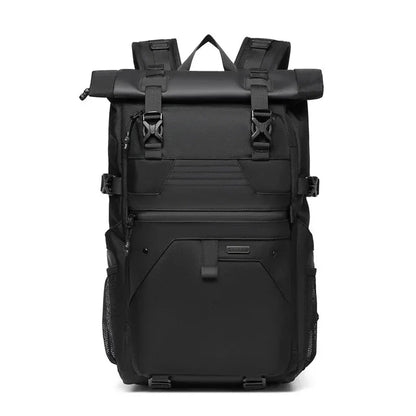 Sac à dos noir, design minimaliste et fonctionnel