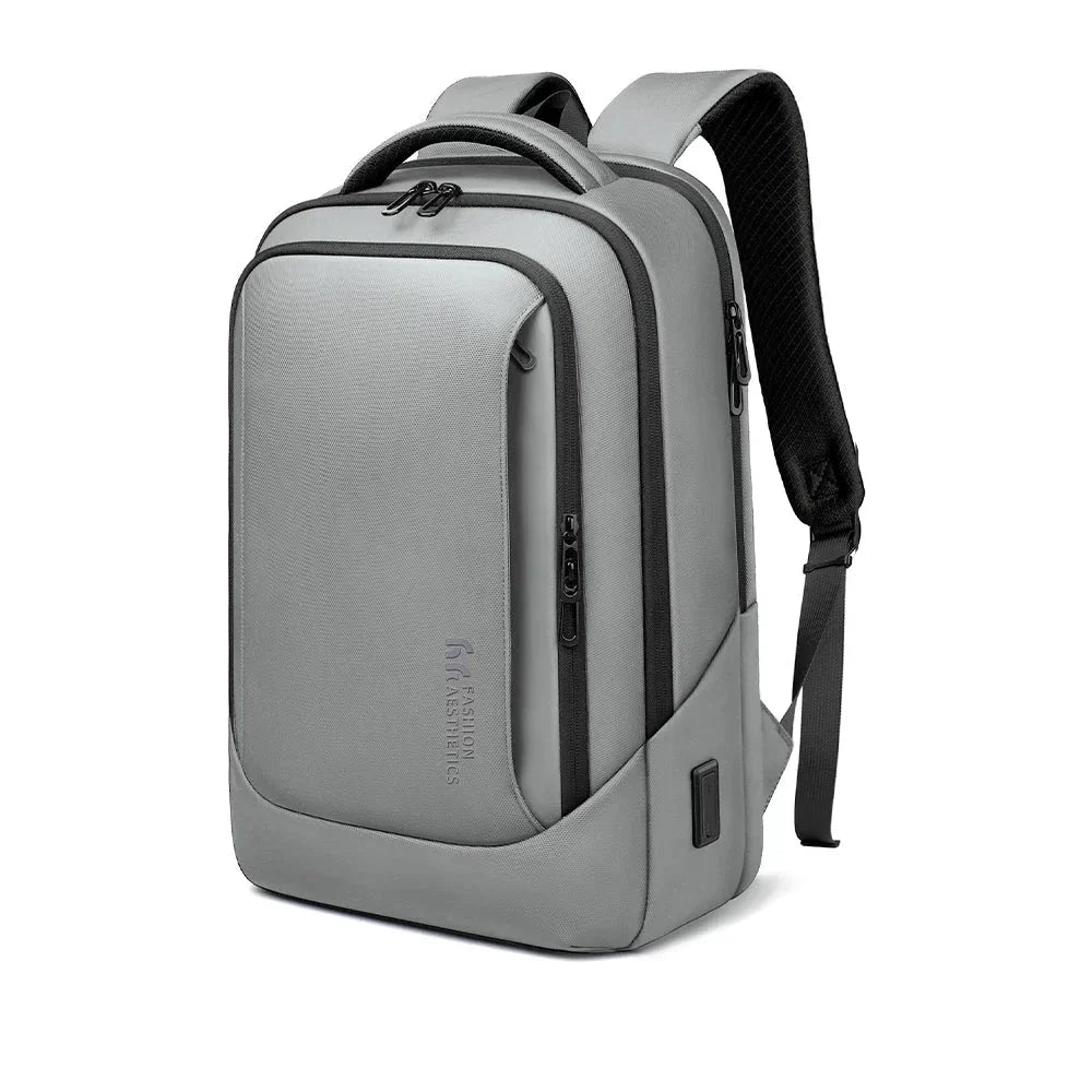 Modèle gris du sac à dos, sobre et polyvalent