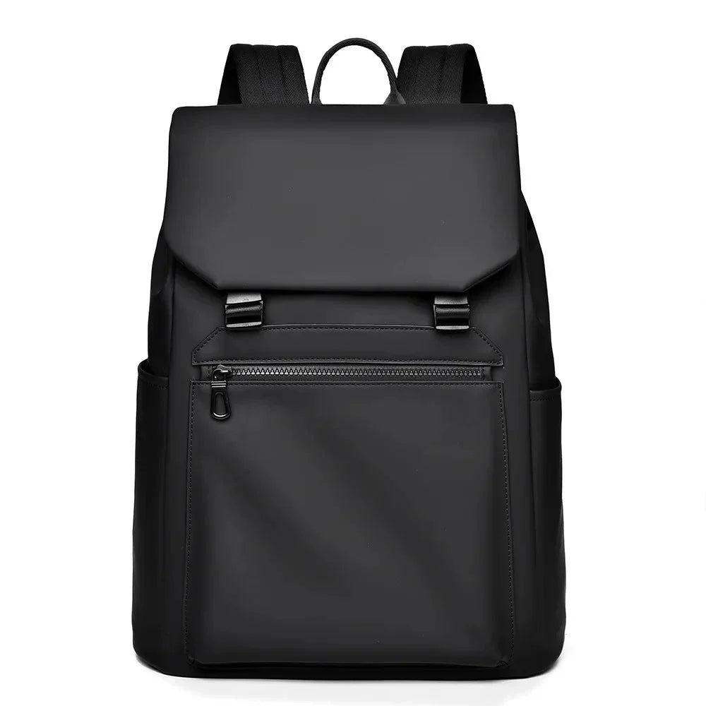 Sac à dos noir imperméable, design élégant
