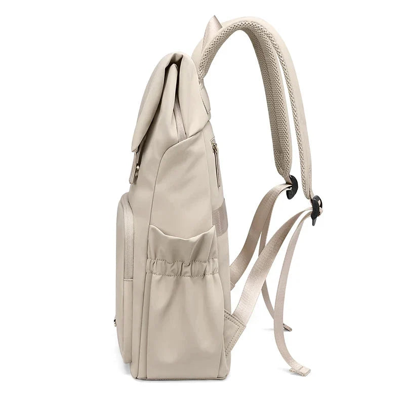 Sac à dos avec bretelles ajustables et dos matelassé