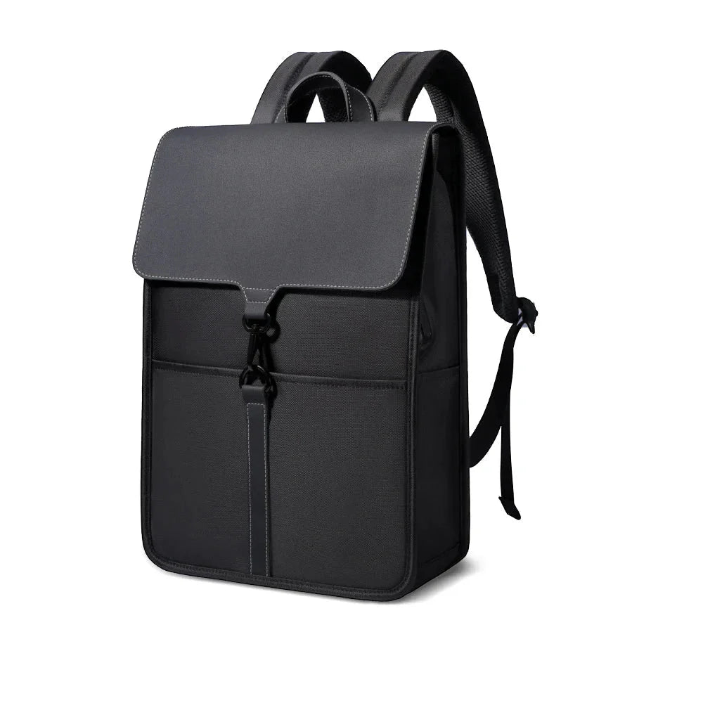 Sac à dos noir imperméable avec design moderne