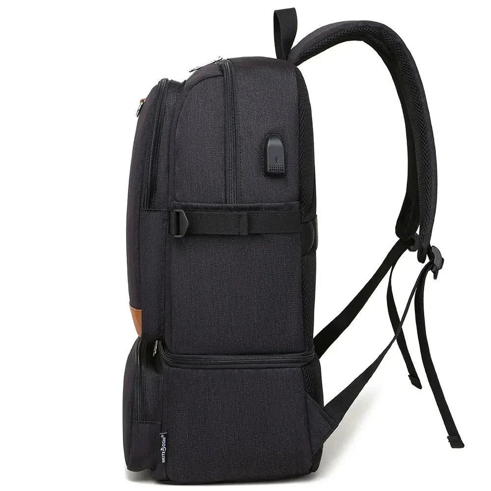 Sac à dos porté par une personne, illustrant le confort des bretelles