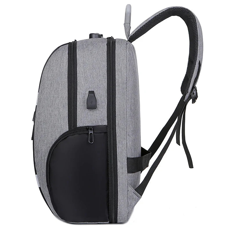 Gros plan sur le port USB externe du sac à dos