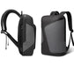 Intérieur du sac montrant les multiples poches de rangement