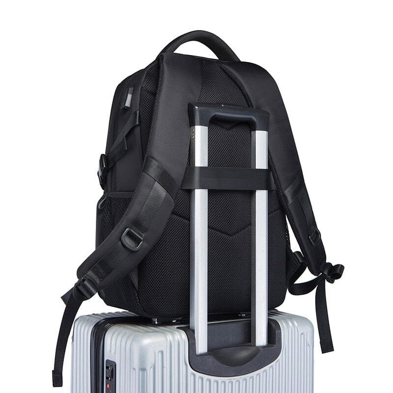 Sac à dos ouvert montrant le compartiment pour ordinateur portable