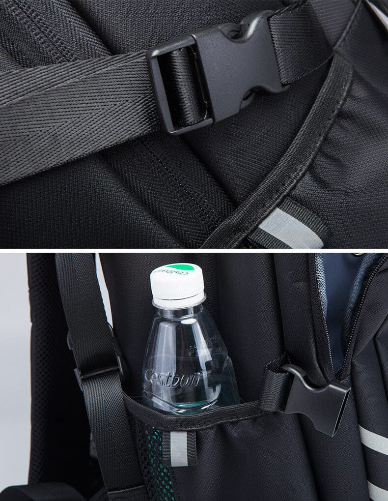 Vue arrière du sac à dos avec sangle pour valise