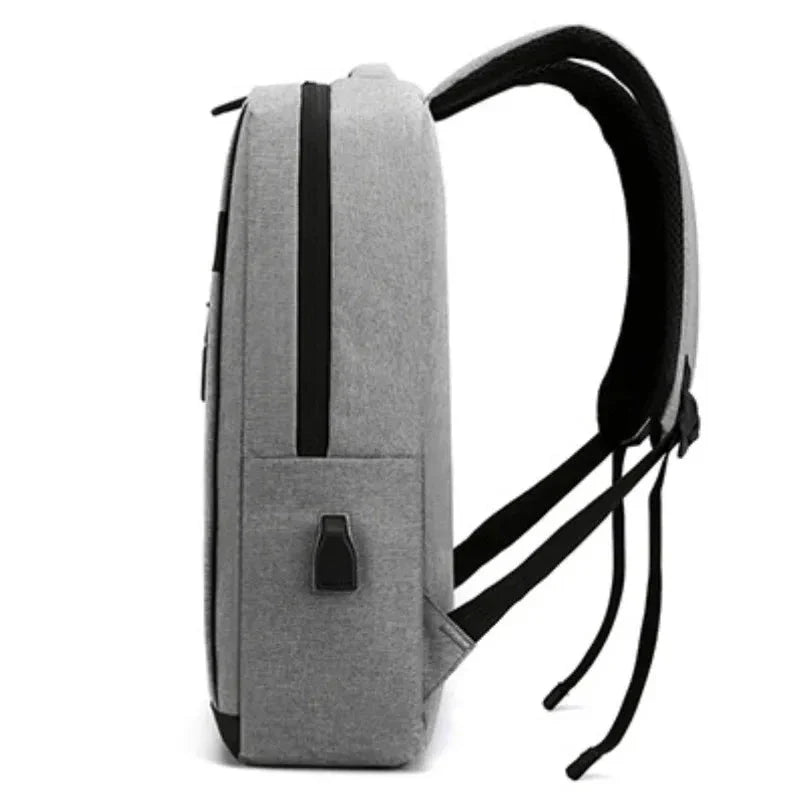 Détail des bretelles rembourrées et confortables du sac