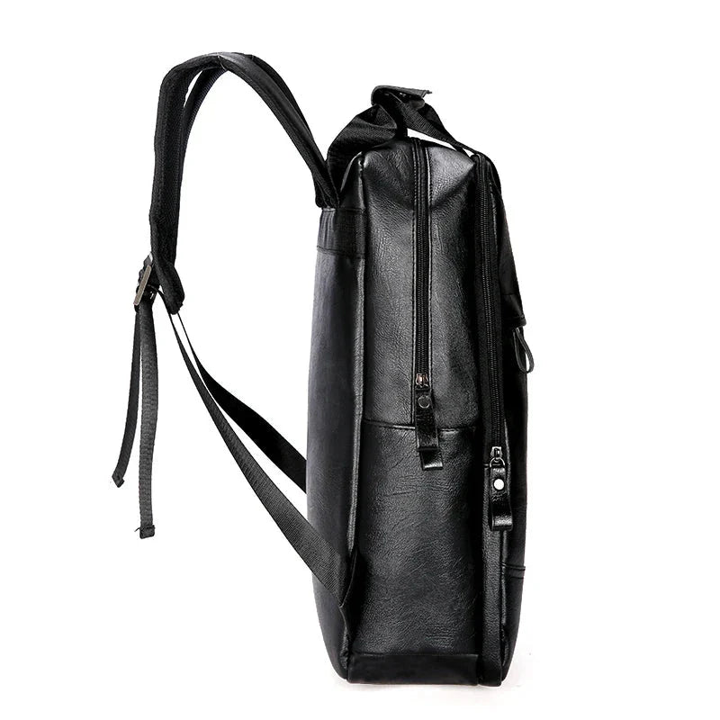 Sac à dos rétro ouvert montrant l'espace de rangement