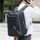 Sac à dos rigide avec port USB intégré, vue de face
