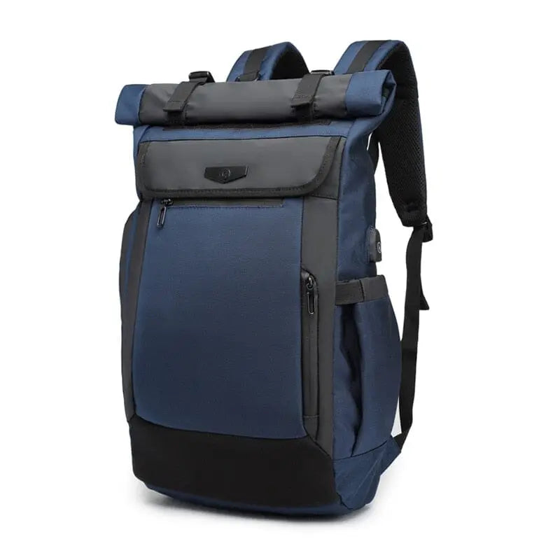 Sac à dos bleu avec poche principale ouverte