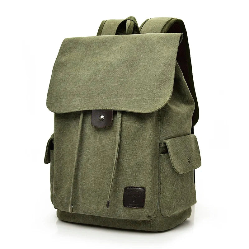 Sac à dos vintage posé sur une surface en bois