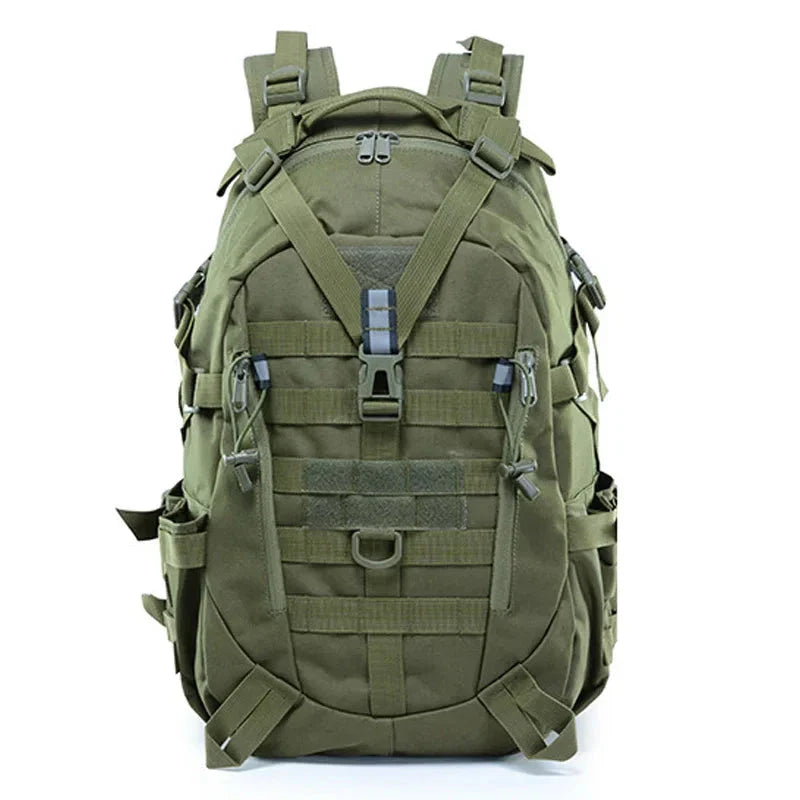 Version kaki du sac à dos avec design militaire
