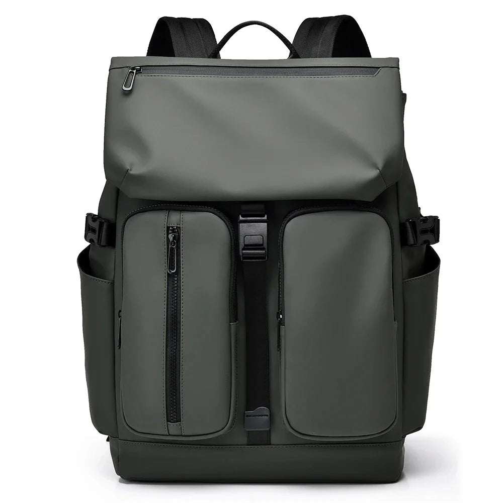 Vue arrière du sac à dos avec bretelles ajustables