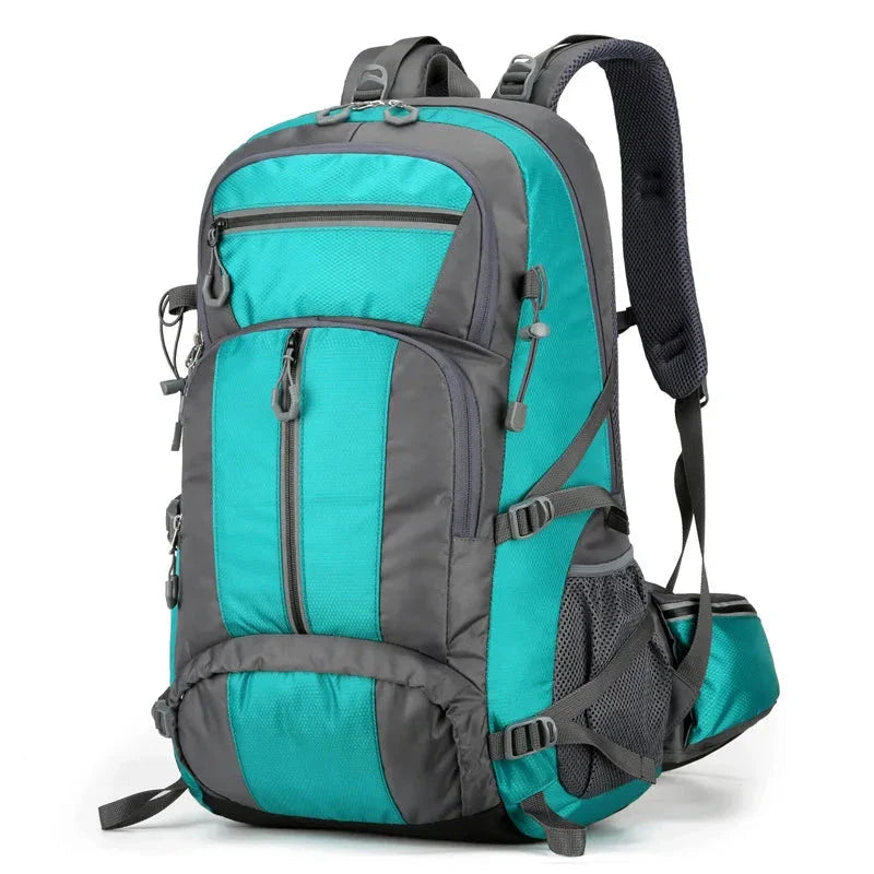 Sac à dos turquoise idéal pour les aventures en plein air
