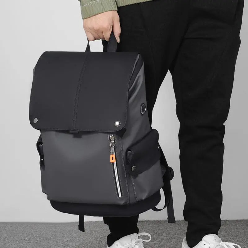Sac à dos avec design moderne et épuré