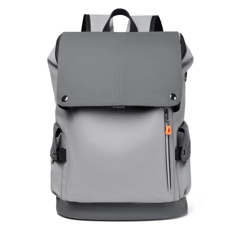 Sac à dos urbain en gris clair avec détails noirs